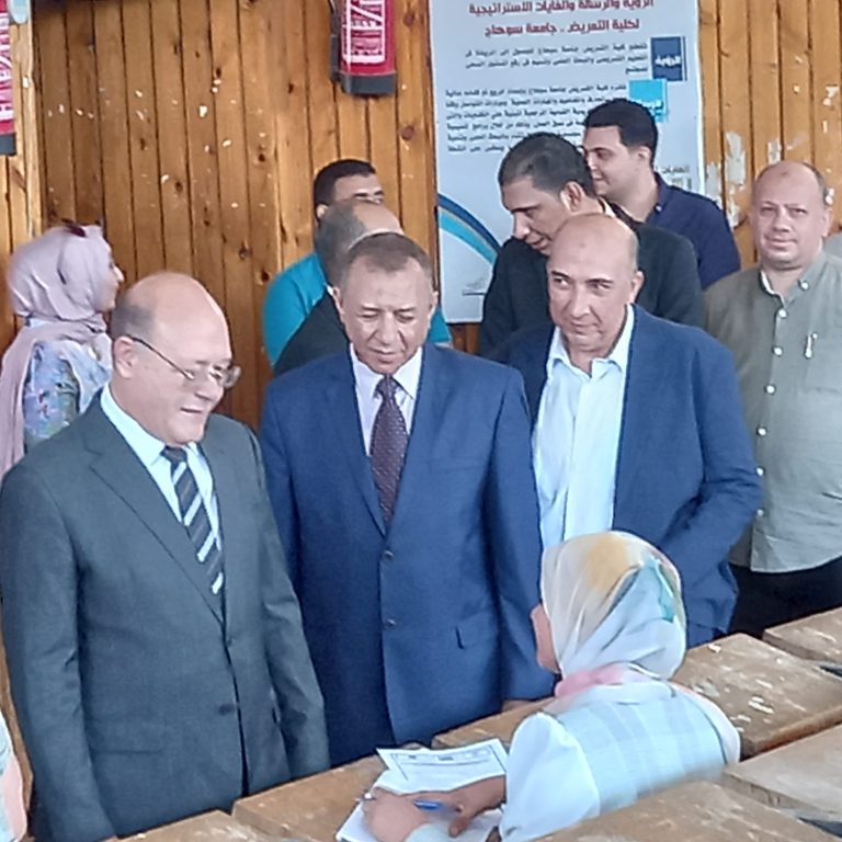 بالصور … فاعليات مارثون إمتحانات الفصل الربيع لعام 2024/2024 بكلية الدراسات العليا و البحوث البيئية