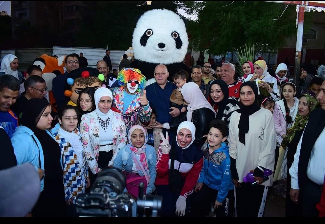 تحت مظلة المباردة الرئاسية ” بداية “مشاركة كلية الدراسات العليا و البحوث البيئية فى فاعليات اليوم الترفيهي الرياضي