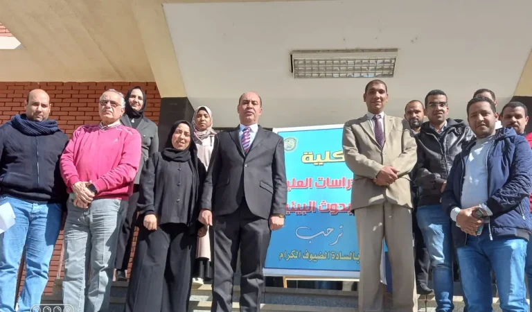 فاعليات دورة الاسعافات الاولية بكلية الدراسات العليا و البحوث البيئية ضمن مبادرة بداية