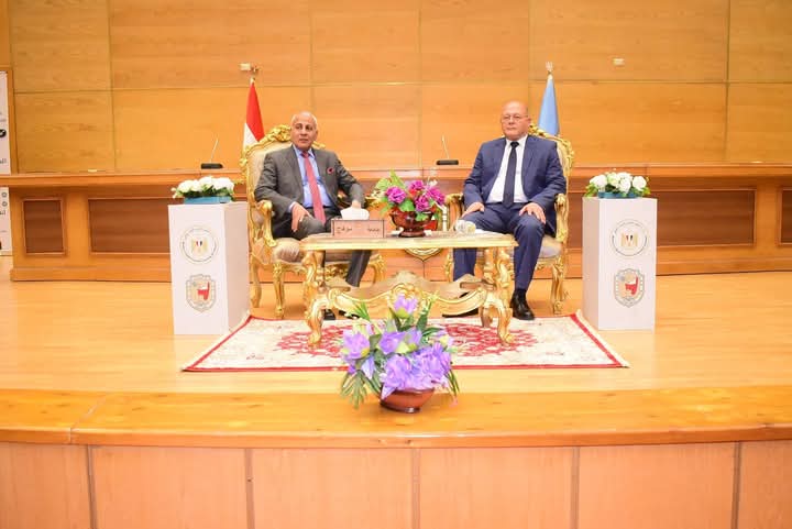 النعماني يدعو الشركات بضروره استيعاب اكبر عدد ممكن من فرص العمل لابنائه وبناته الطلاب، ويمنح ٢٠ جائزة مالية بقيمه ١٠ الاف جنيه للطلاب المشاركين بالبرنامج